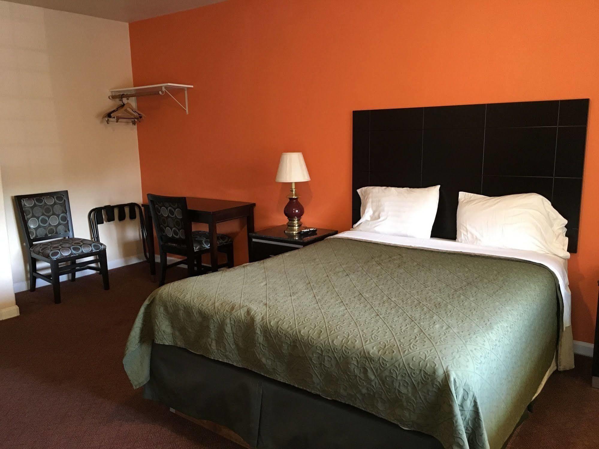 Arroyo Village Inn アロヨ・グランデ エクステリア 写真